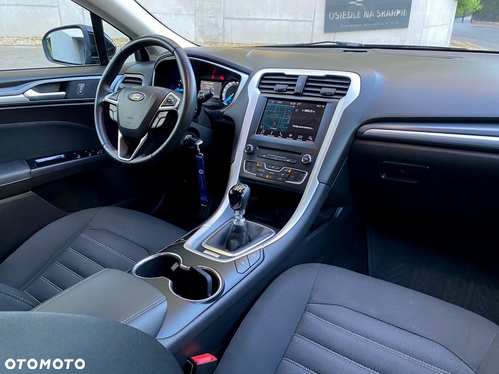Ford Mondeo 2.0 TDCi Titanium - 10