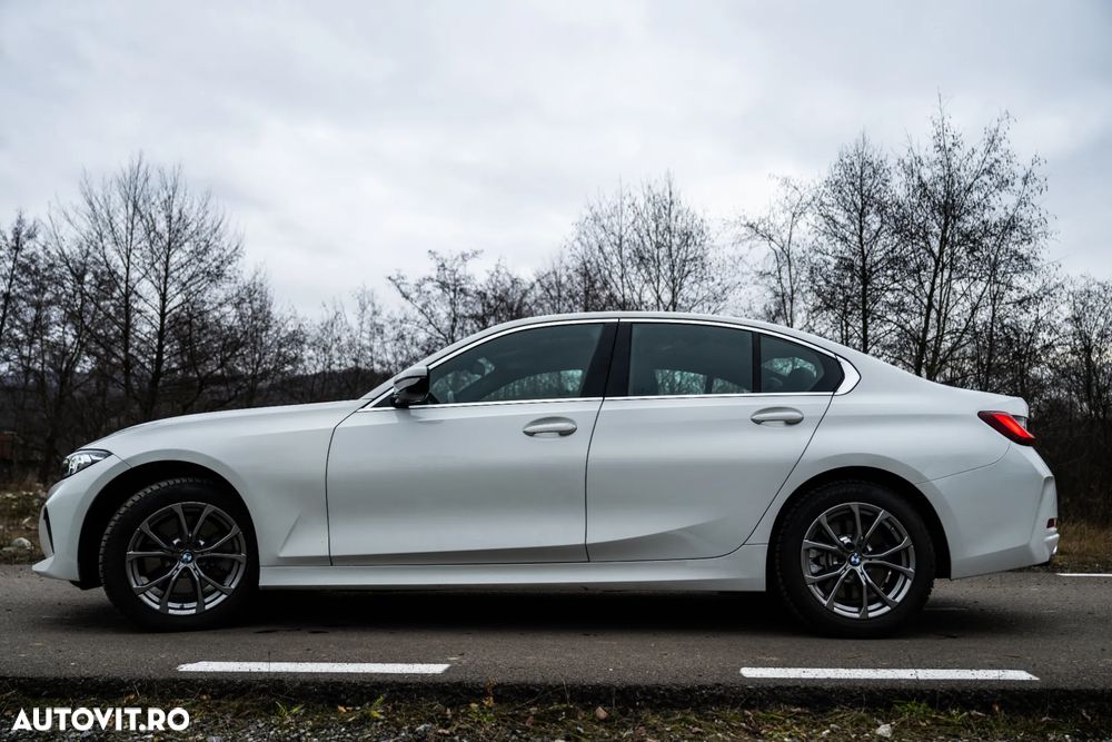 BMW Seria 3 330i xDrive Aut. Sport Line - 10