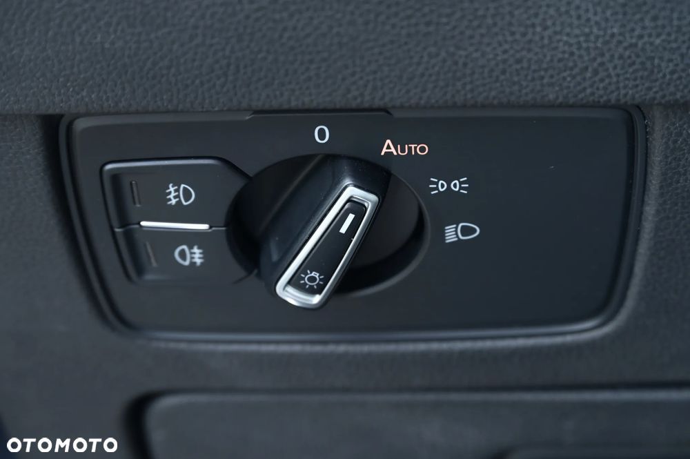 Volkswagen Passat 2.0 TDI Bi-Turbo BMT 4Mot Highline DSG - 19