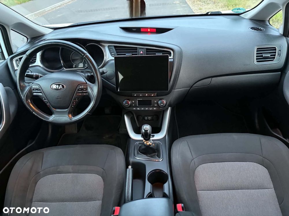 Kia Ceed 1.6 CRDi L - 18