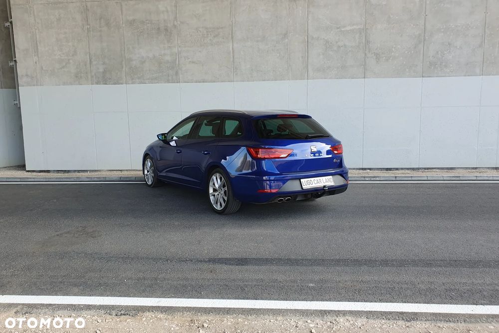 Seat Leon 2.0 TDI DPF DSG FR - 4