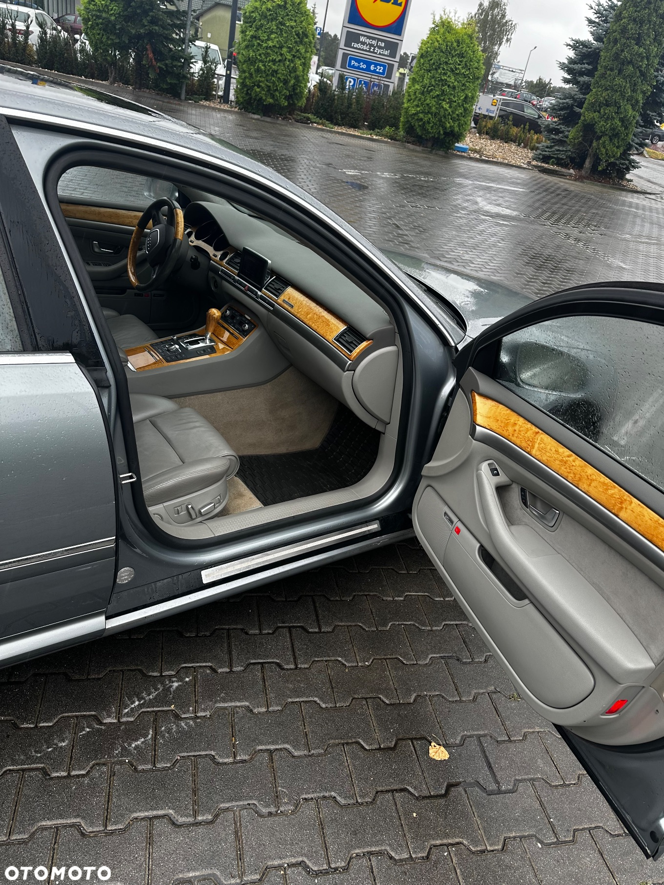 Audi A8 4.2 TDI Quattro - 9