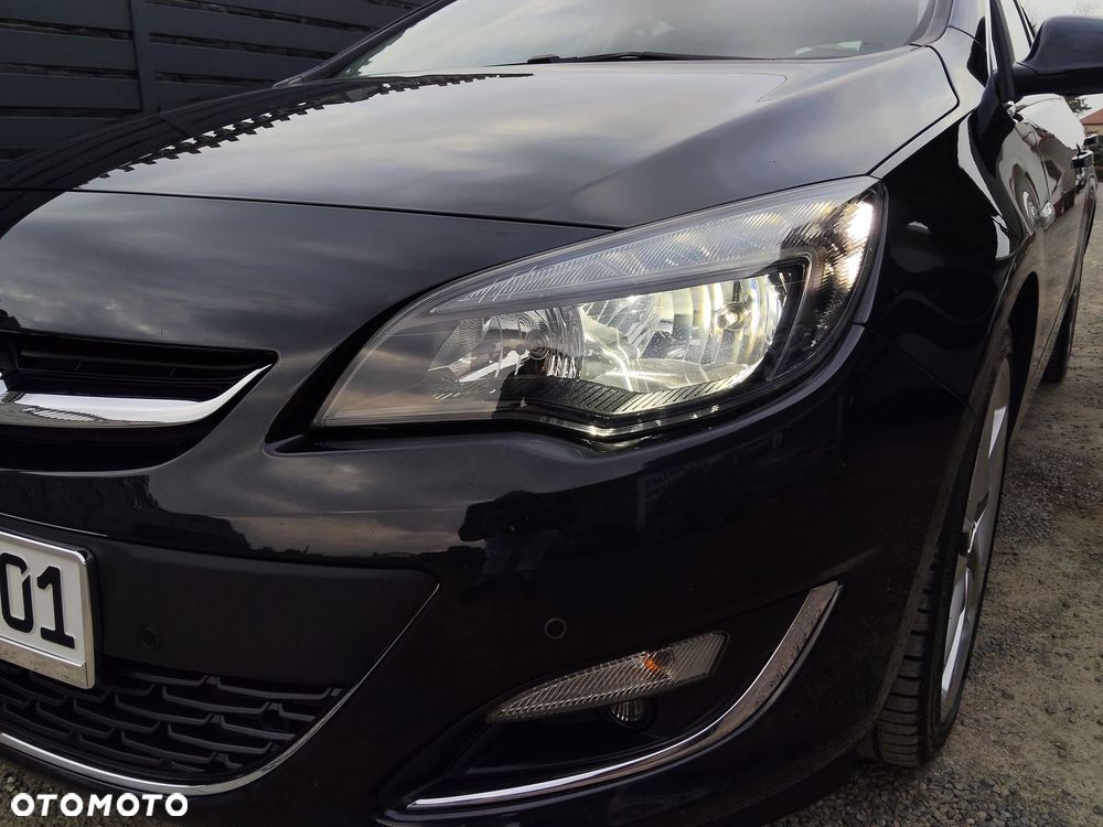 Opel Astra 1.6 Cosmo - 11