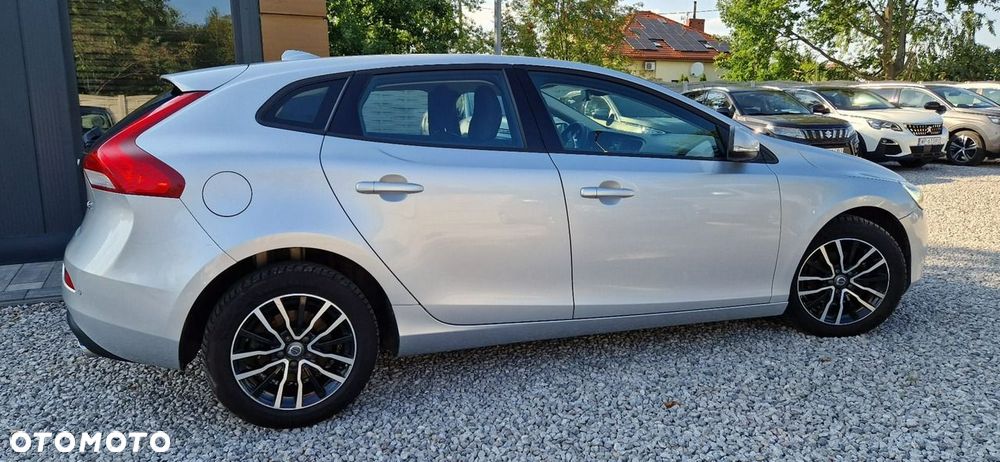 Volvo V40 - 12