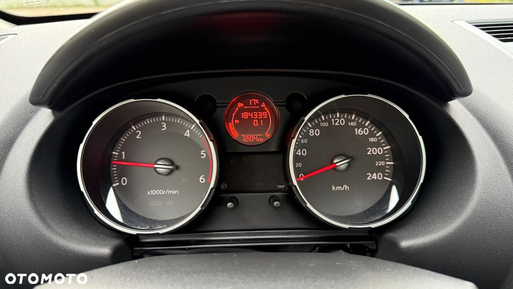 Nissan Qashqai+2 2.0 dCi DPF acenta - 40