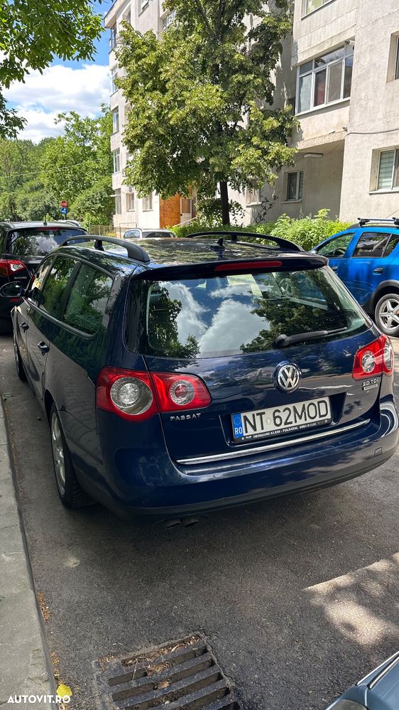 Volkswagen Passat 2.0 TDI Comfortline DPF - 2