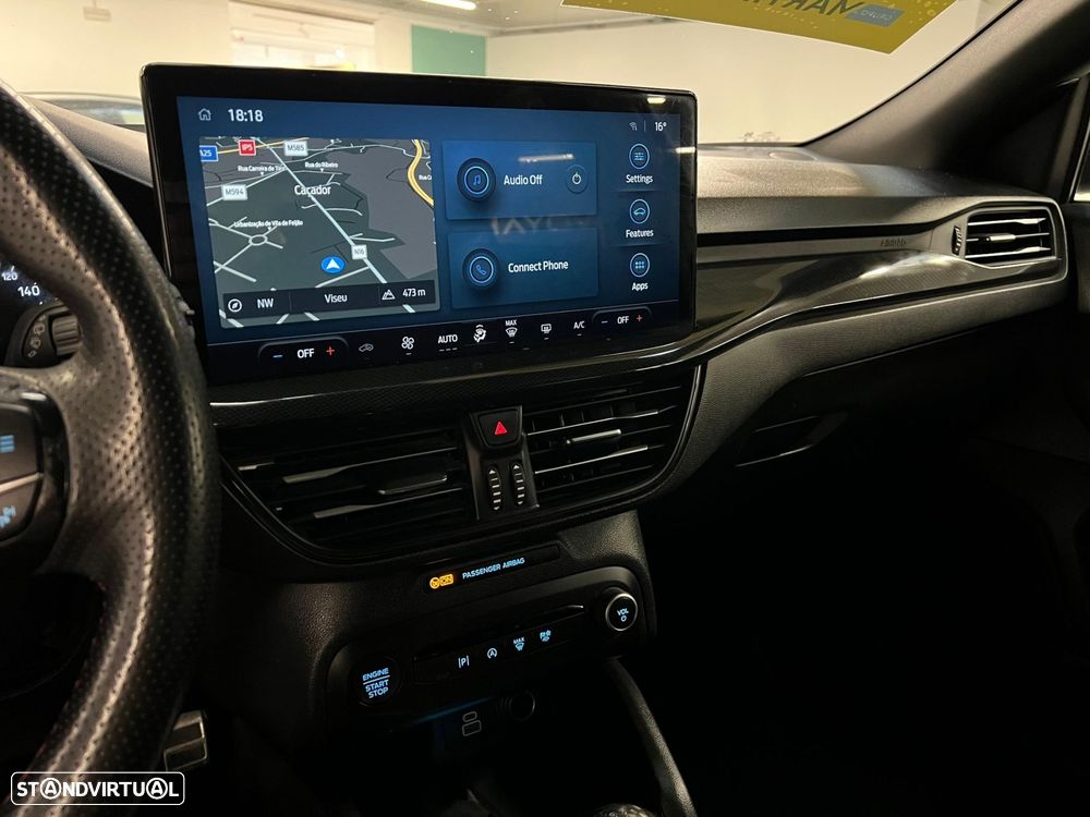 Ford Focus 1.0 EcoBoost MHEV ST-Line - 18