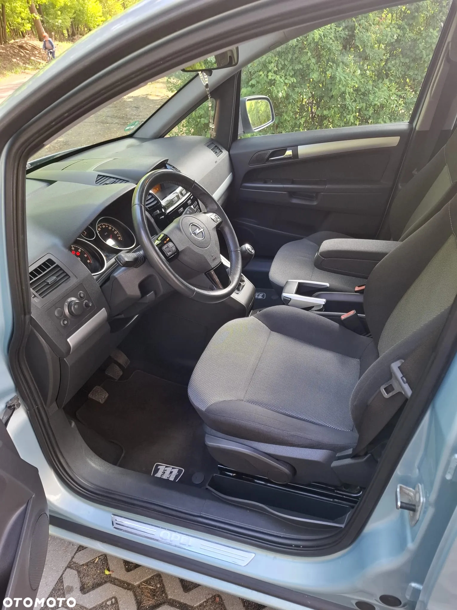 Opel Zafira 1.6 - 14