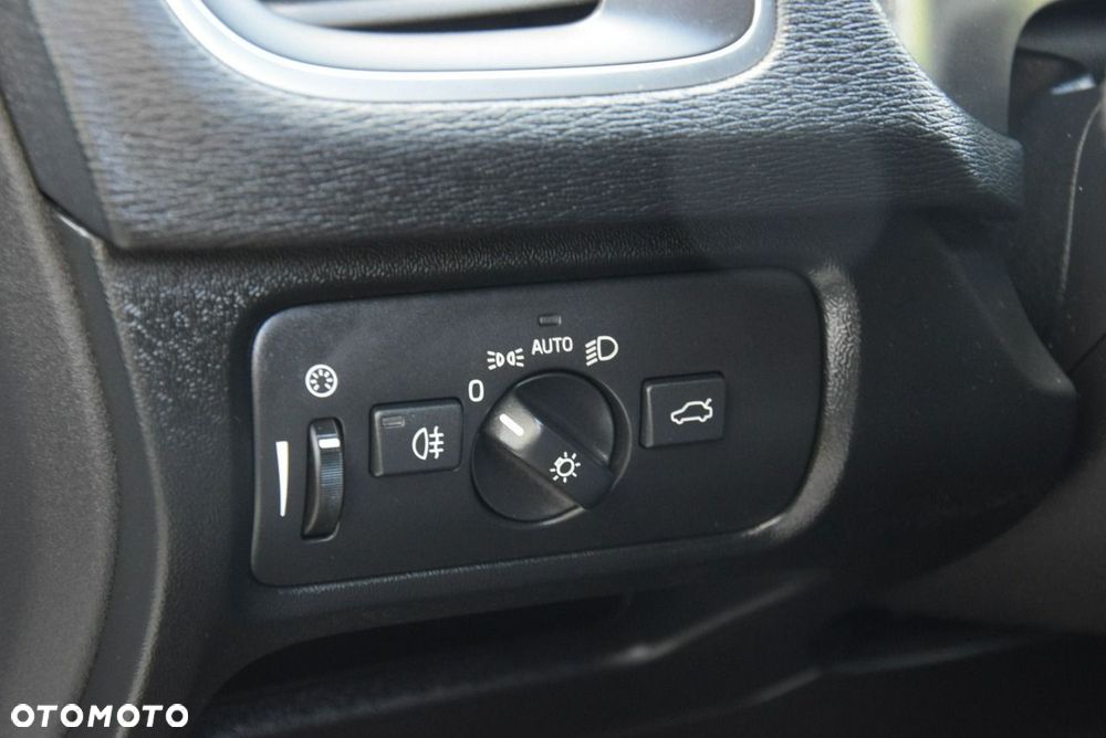 Volvo V40 D2 Kinetic - 35