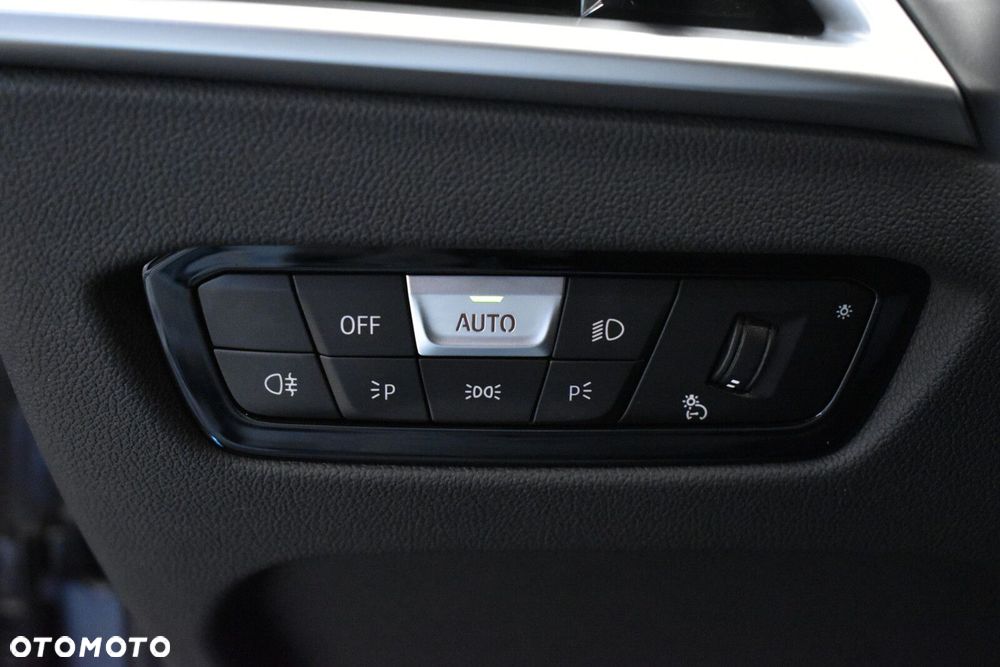 BMW Seria 3 - 11