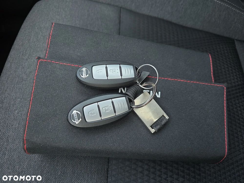 Nissan Qashqai - 35
