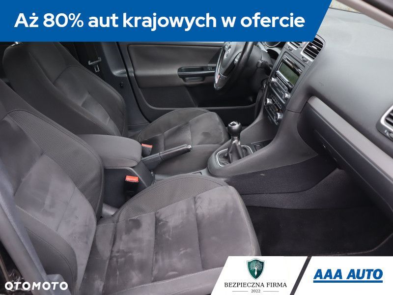 Volkswagen Golf Variant - 11