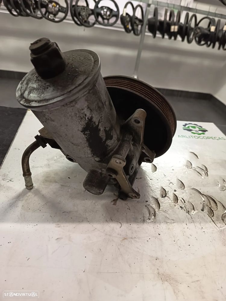 Bomba direção Mercedes 190D W201 Ref: 2014601880 - 5