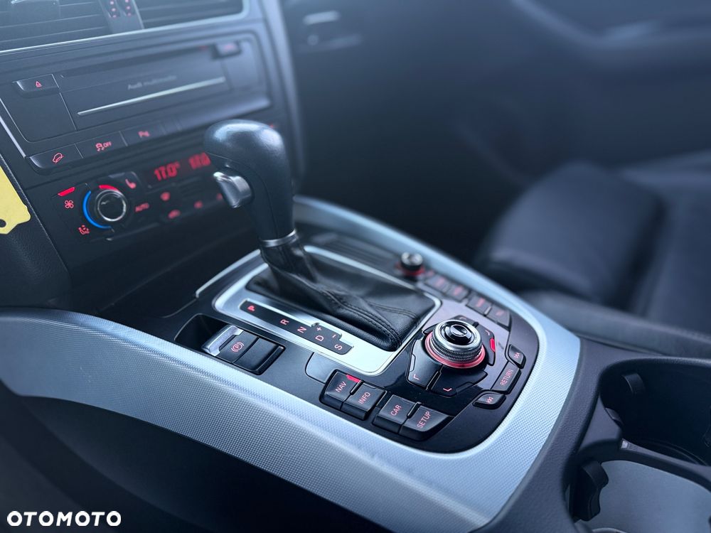 Audi Q5 2.0 TDI Quattro Stronic - 9