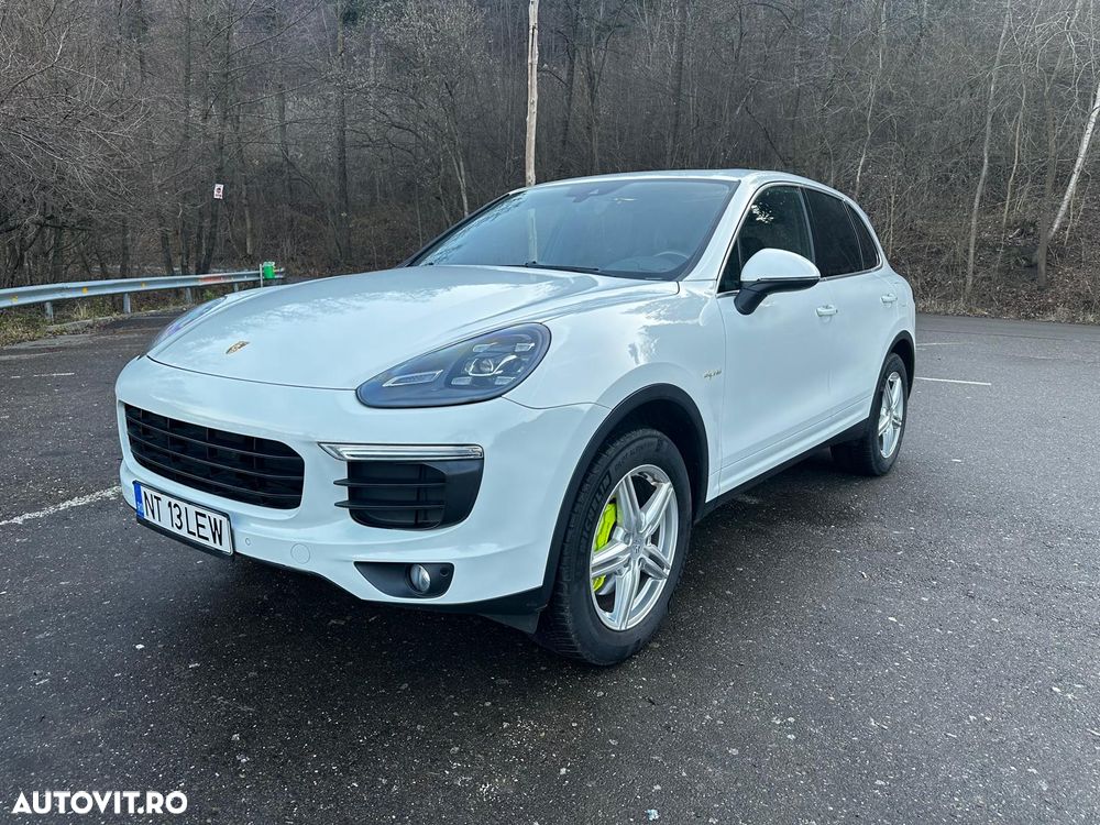 Porsche Cayenne S E-Hybrid Platinum Edition - 4