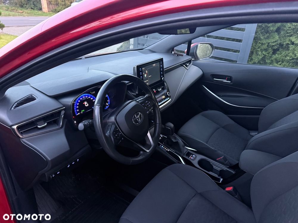 Toyota Corolla 1.8 Hybrid Executive - 8