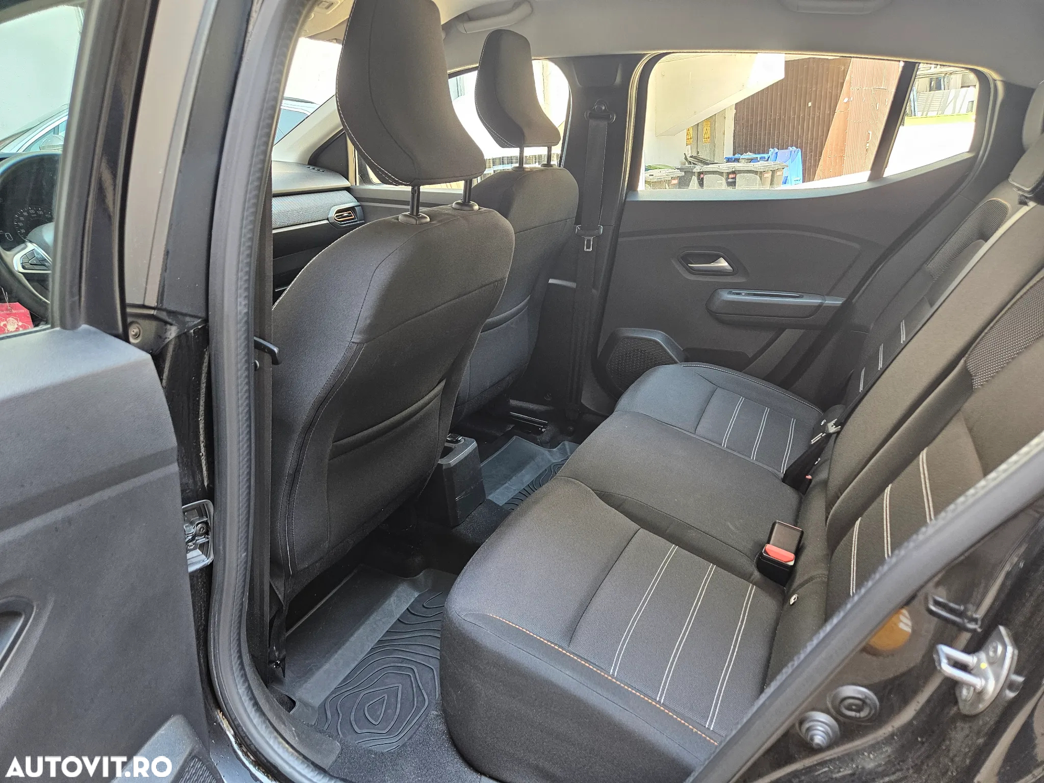 Dacia Sandero TCe 90 CVT Comfort - 10