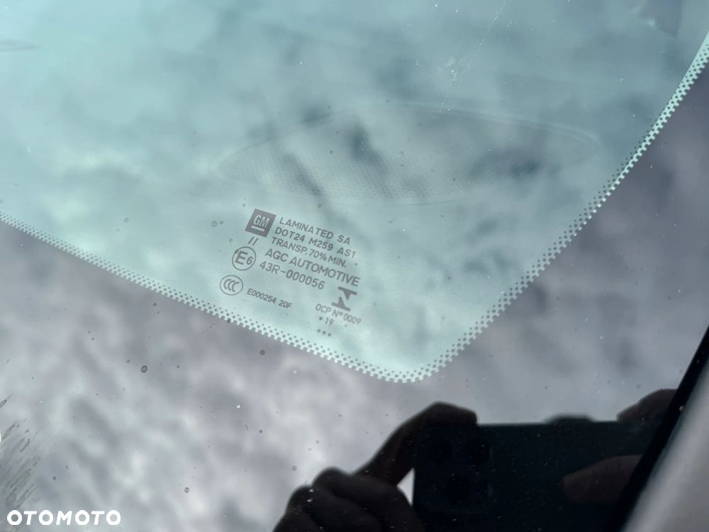 Opel Astra 1.4 T Dynamic S&S - 38