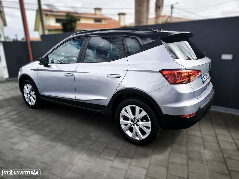SEAT Arona - 12