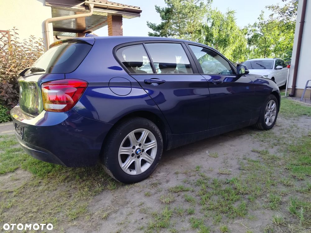 BMW Seria 1 116i - 10