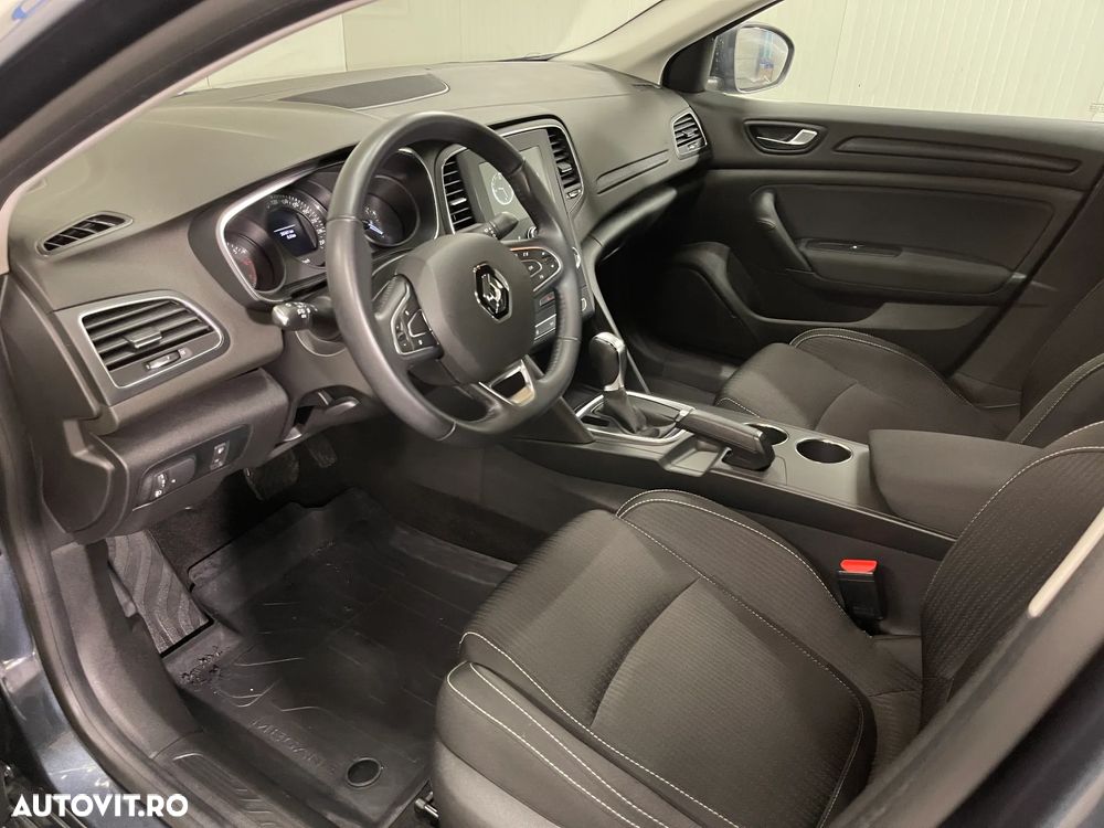 Renault Megane TCe EDC Zen - 5