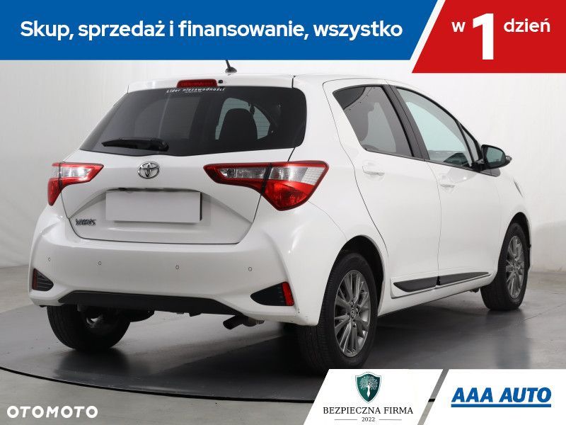 Toyota Yaris - 6