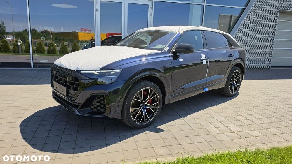 Audi Q8 - 3