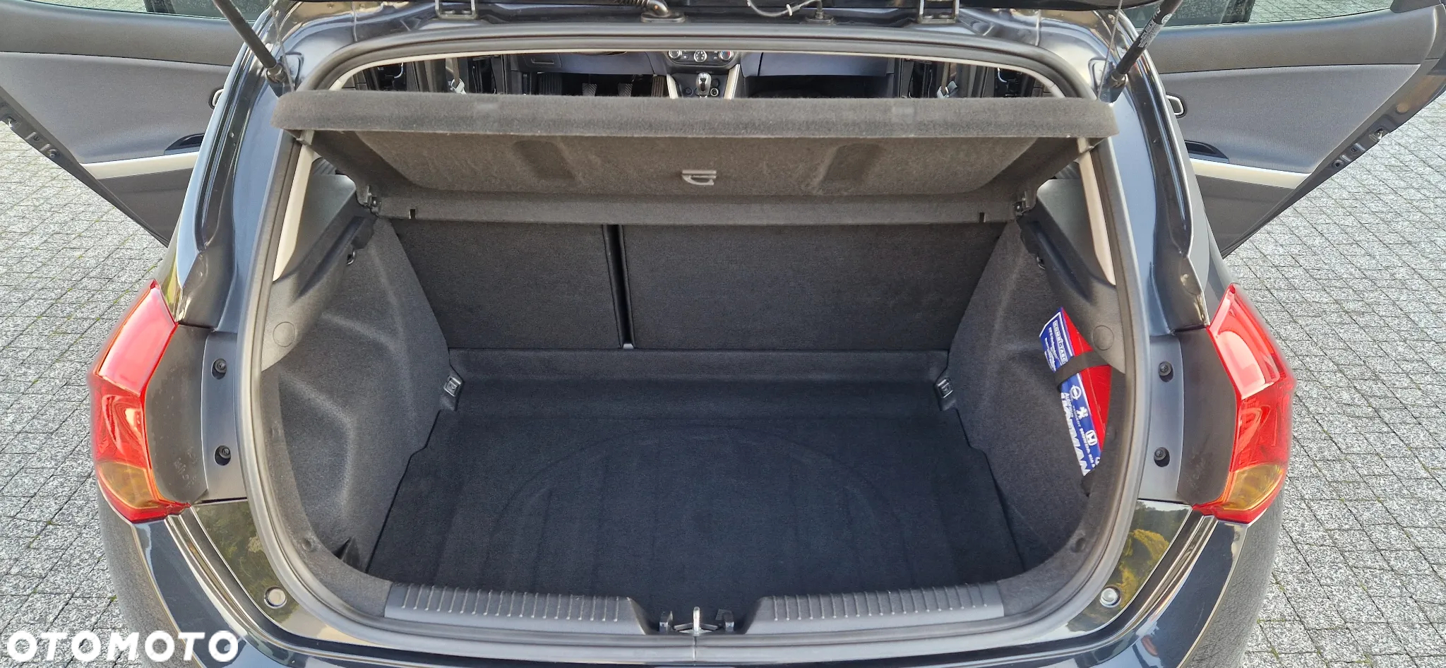 Kia Ceed 1.4 CVVT Dream-Team Edition - 35