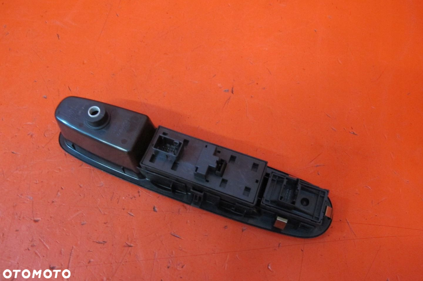 Lancia Ypsilon 3 III 312 11- PANEL PRZEŁĄCZNIK SZYB LEWY PRZÓD 735531346 - 4