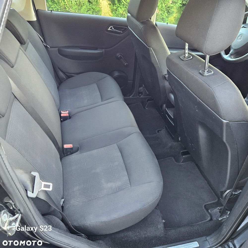Mercedes-Benz Klasa A 160 BlueEFFICIENCY Special Edition - 21