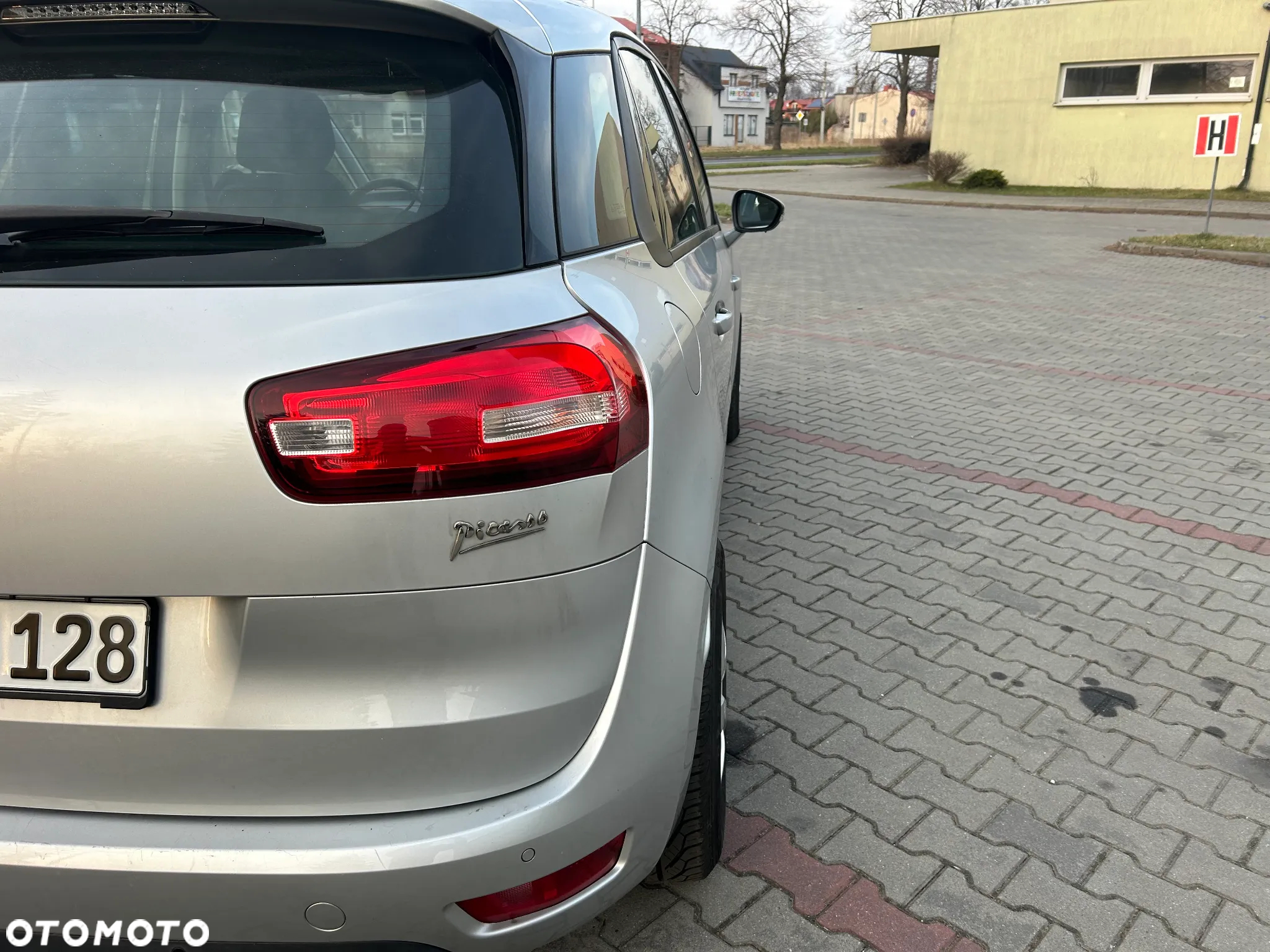 Citroën C4 Picasso e-HDi 115 Seduction - 13