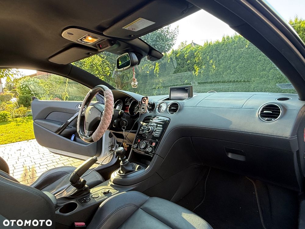 Peugeot RCZ 1.6 THP - 12