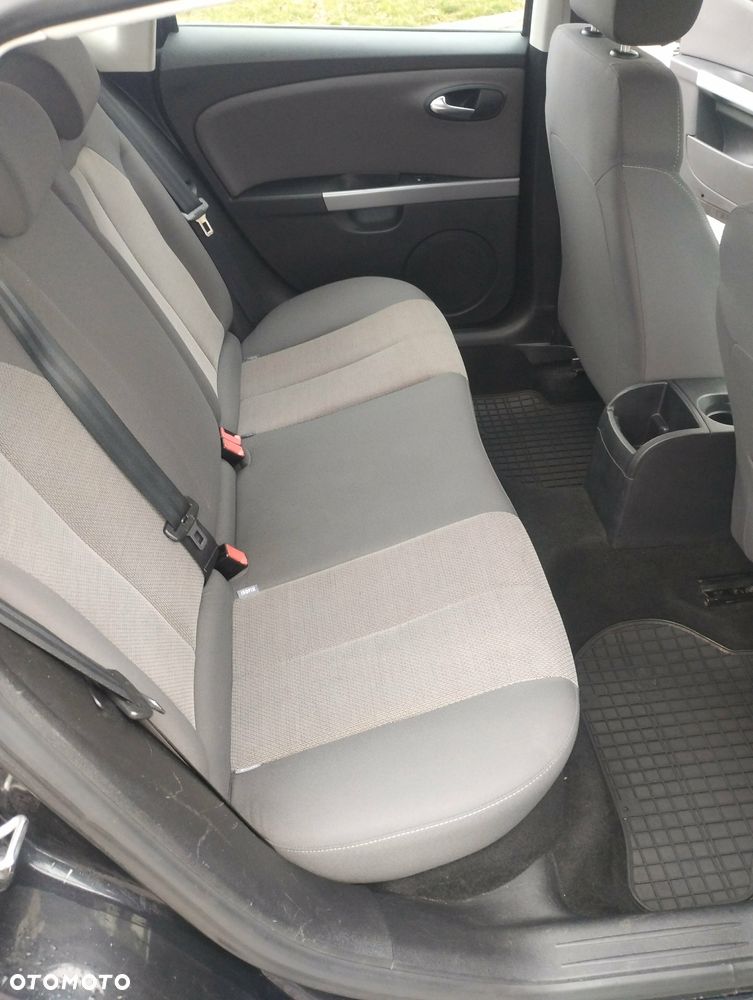 Seat Leon 1.6 TDI Style DSG - 6