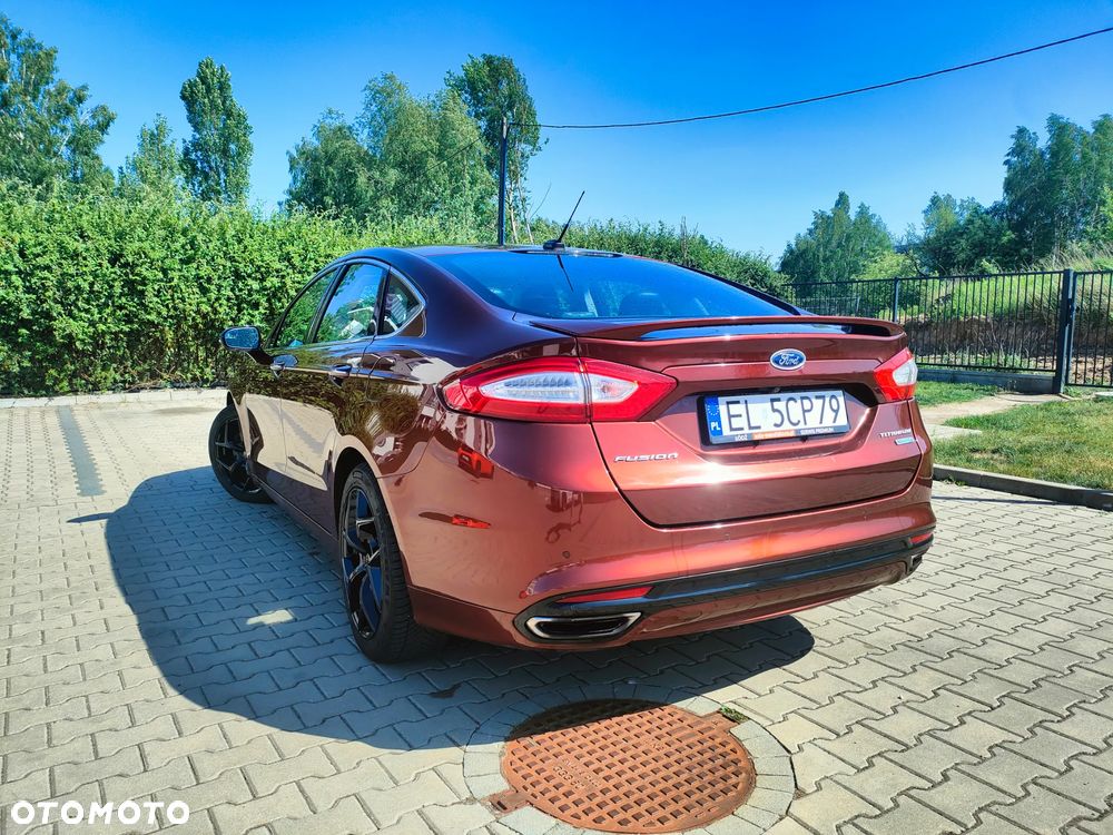 Ford Fusion - 3