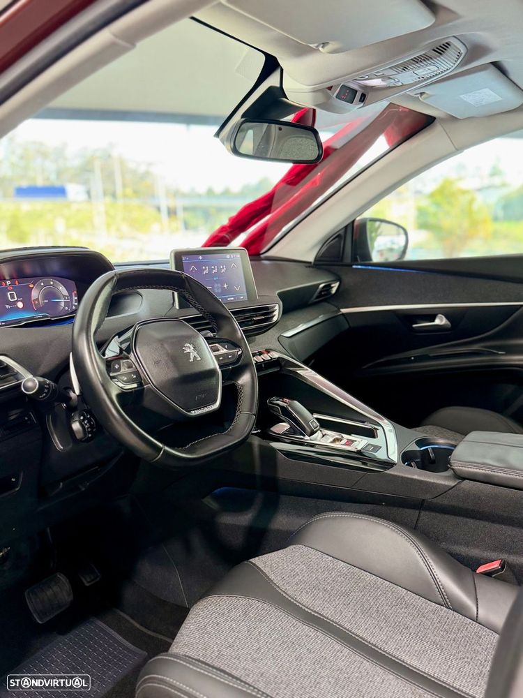 Peugeot 3008 1.6 BlueHDi Allure EAT6 J18 - 30