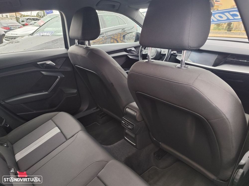 Audi A3 Sportback 30 TFSI Advanced - 11