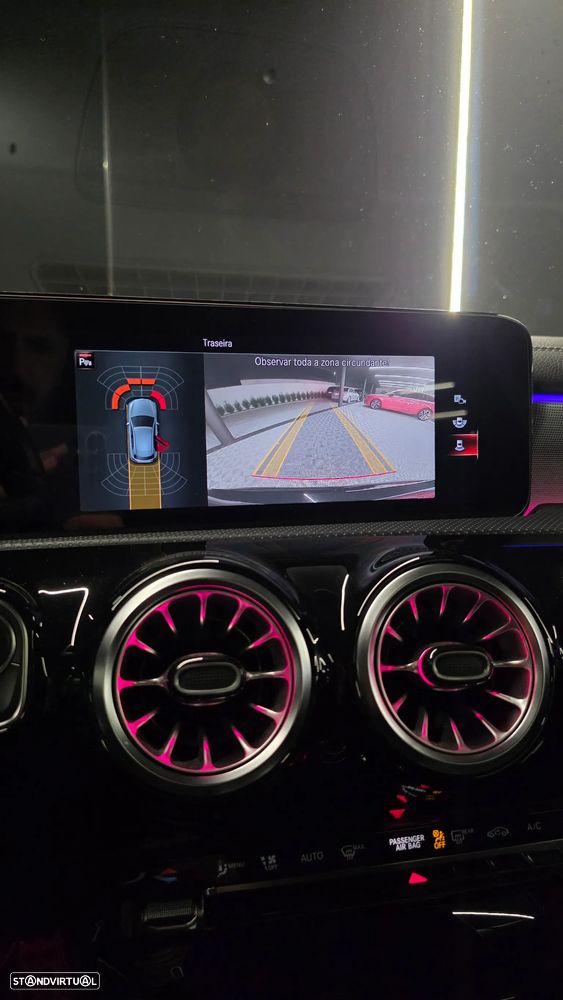 Mercedes-Benz A 250 e AMG Line - 24