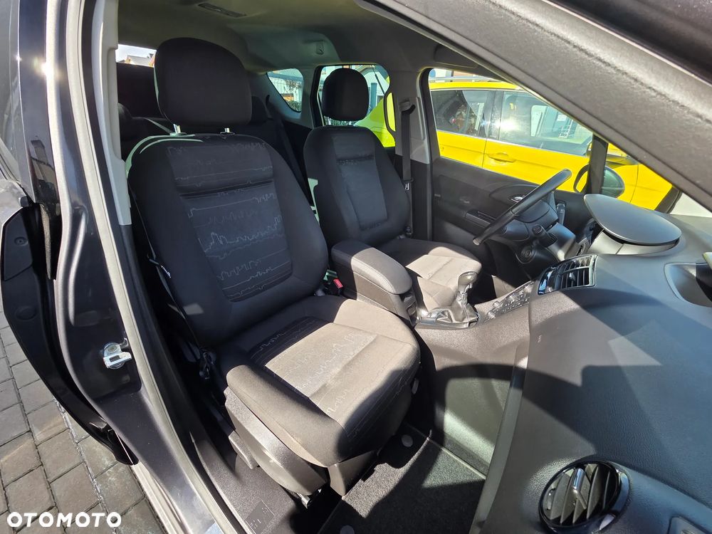 Opel Meriva - 21
