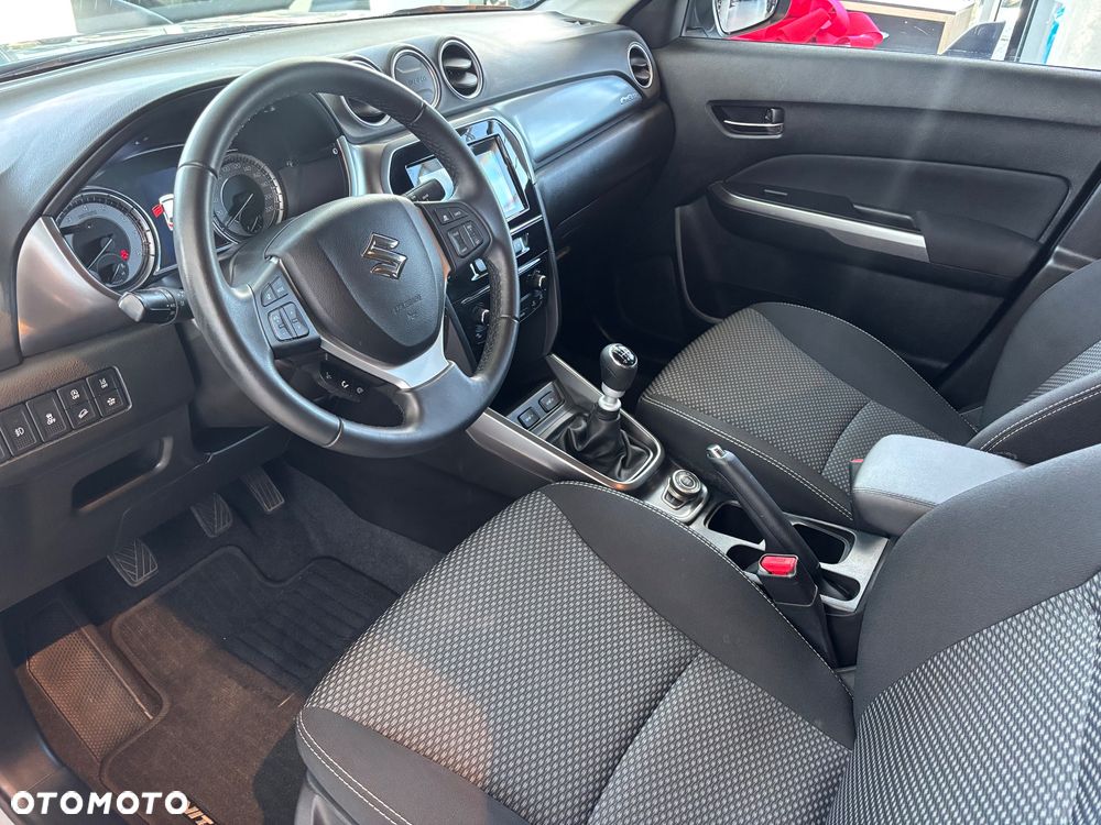 Suzuki Vitara 1.4 Boosterjet Premium 4WD - 10