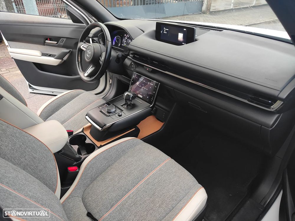Mazda MX-30 e-Skyactiv Excellence +Plus Pack+Modern Confidence - 8