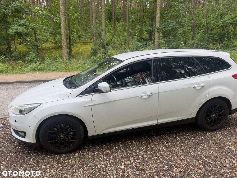 Ford Focus 2.0 TDCi Titanium ASS PowerShift - 3