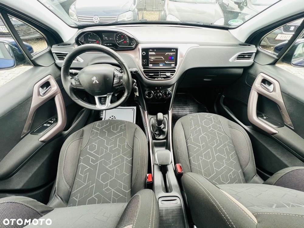 Peugeot 2008 1.2 Pure Tech Active EU6 - 10