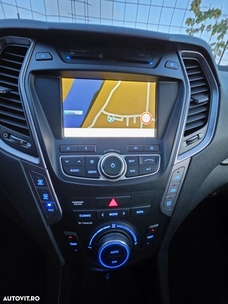 Hyundai Santa Fe 2.2 CRDi 4WD 7 seats Luxury+ - 22