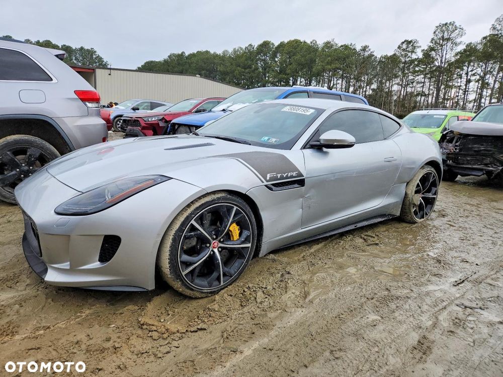 Jaguar F-Type AWD R - 2