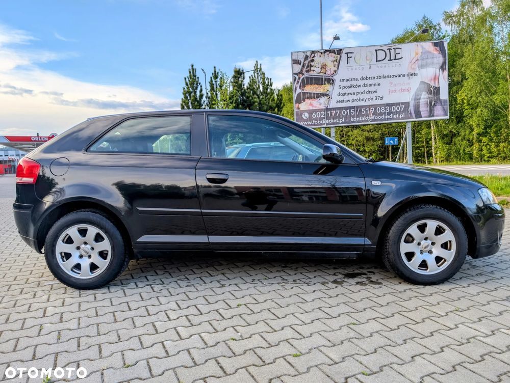 Audi A3 3-drzwiowe 1.6 Attraction - 7