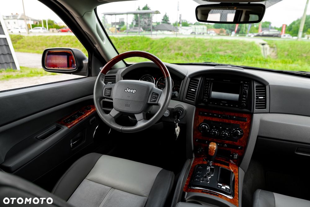 Jeep Grand Cherokee 3.0 CRD Automatik Limited - 27