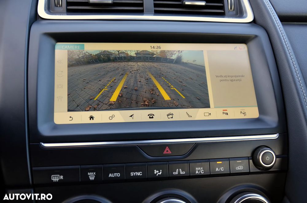 Jaguar E-Pace D180 AWD Aut. R-Dynamic HSE - 35