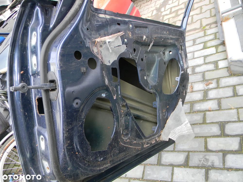 drzwi prawe przód OPEL ASTRA IV J 5D - 14