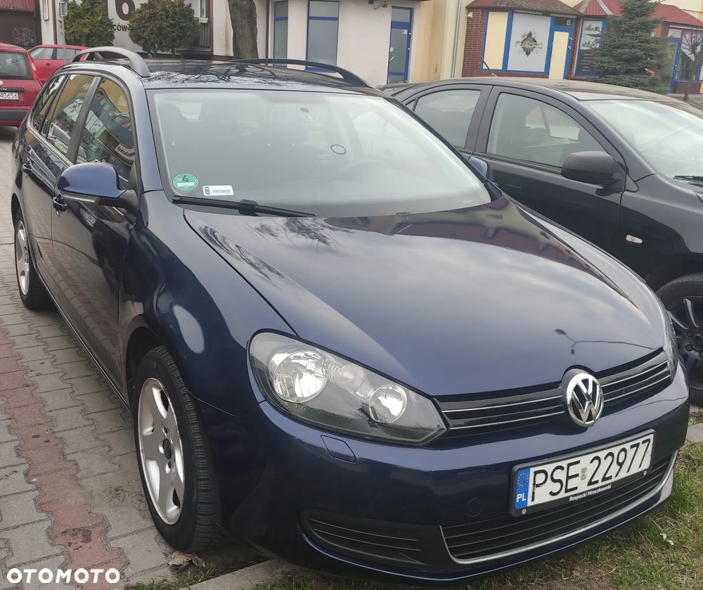 Volkswagen Golf - 1