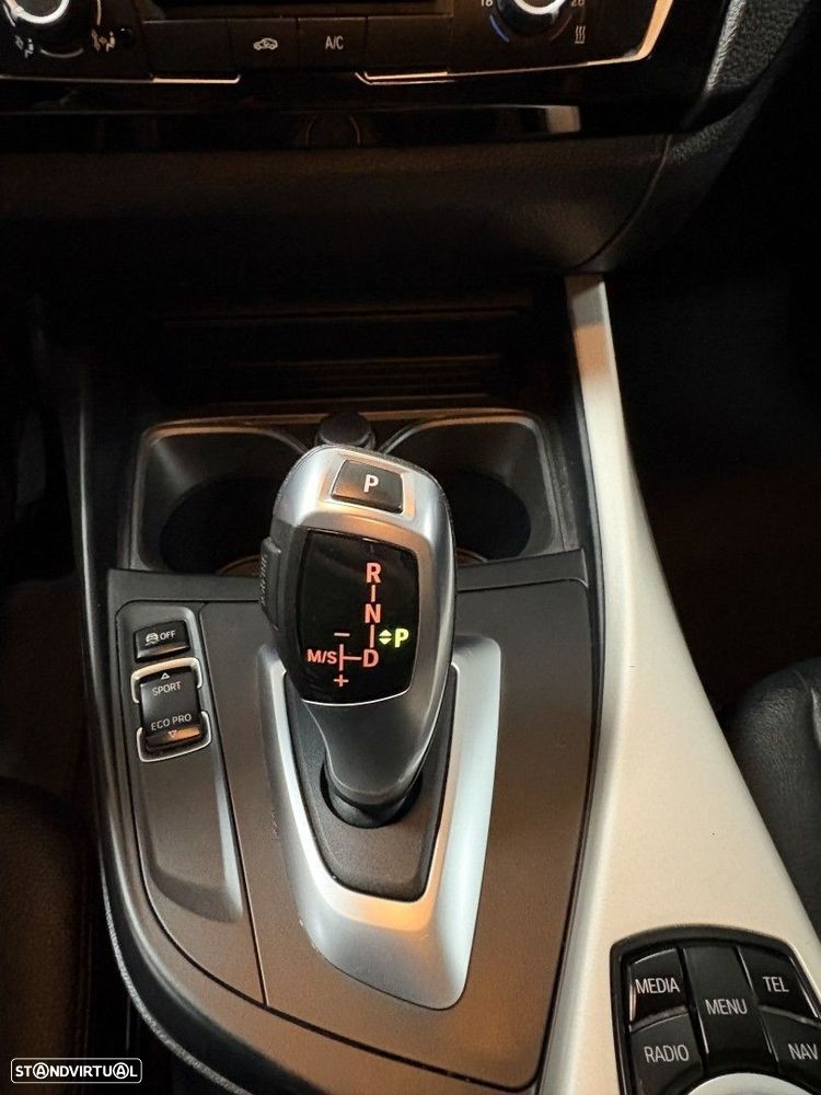 BMW 116 d Advantage Auto - 11